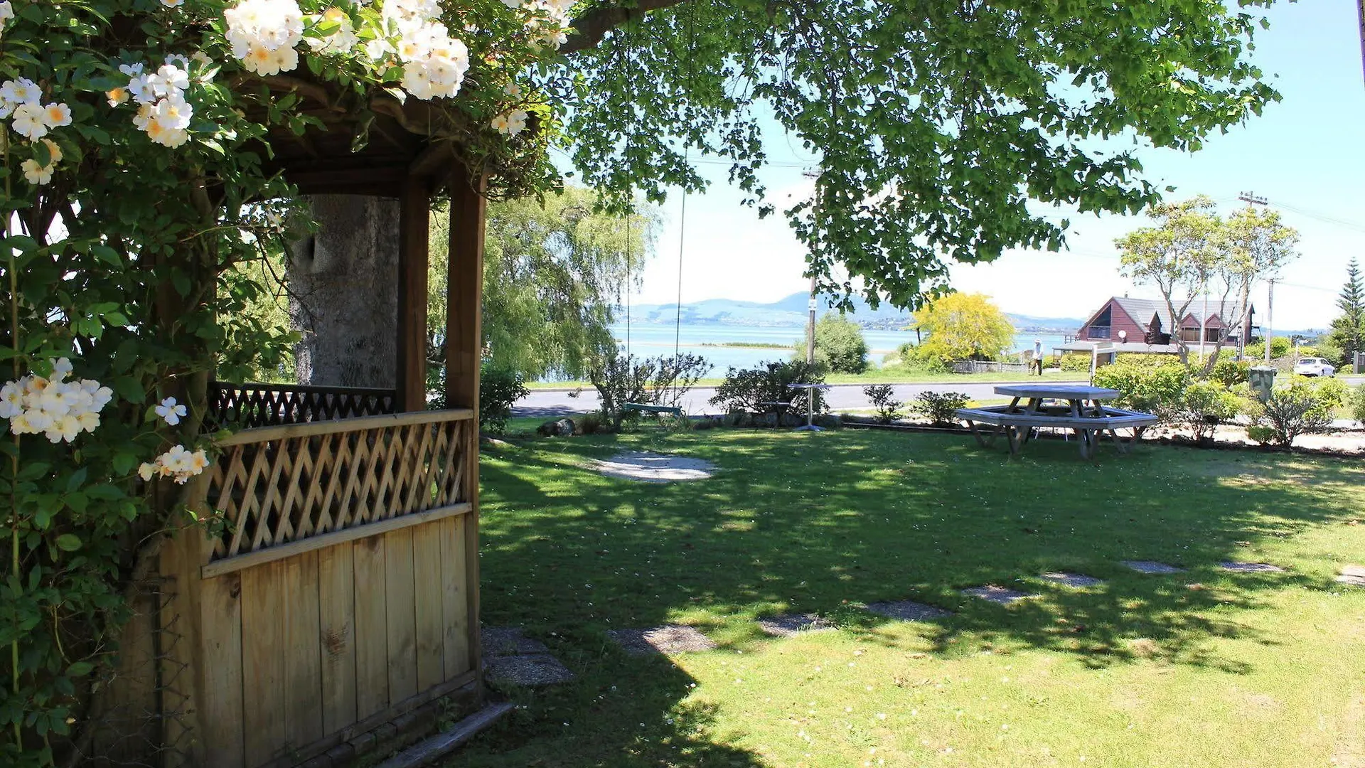 **** Guest house Lakeview Small Studio Rotorua New Zealand